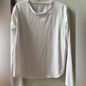 Lululemon Athletica Light Gray Long Sleeve Shirt